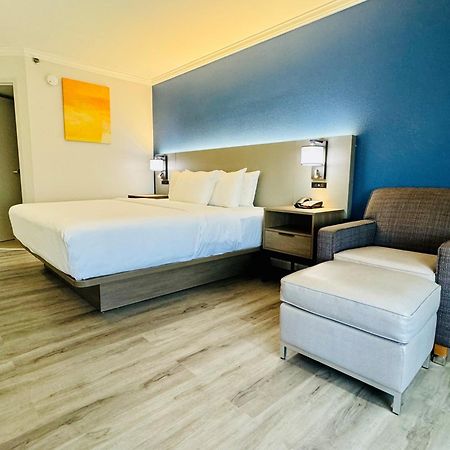 Comfort Inn & Suites Houston I-10 West Energy Corridor Екстер'єр фото