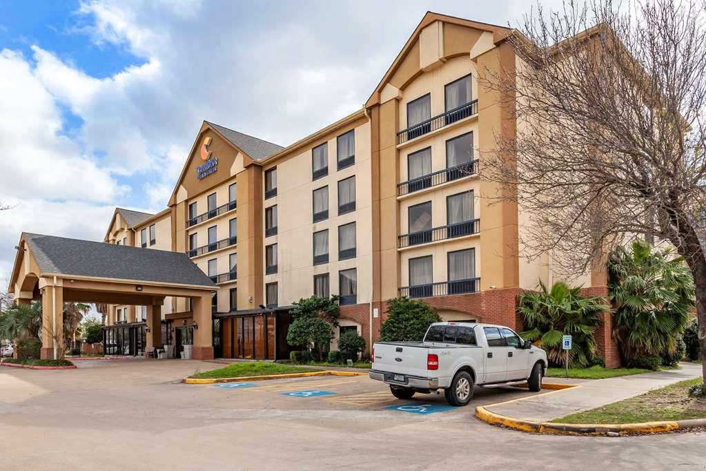 Comfort Inn & Suites Houston I-10 West Energy Corridor Екстер'єр фото