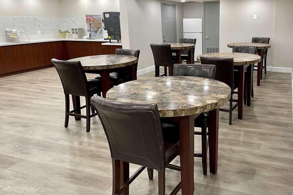 Comfort Inn & Suites Houston I-10 West Energy Corridor Ресторан фото