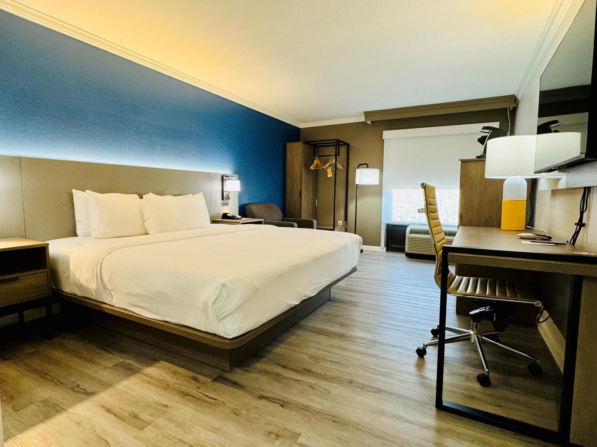 Comfort Inn & Suites Houston I-10 West Energy Corridor Екстер'єр фото