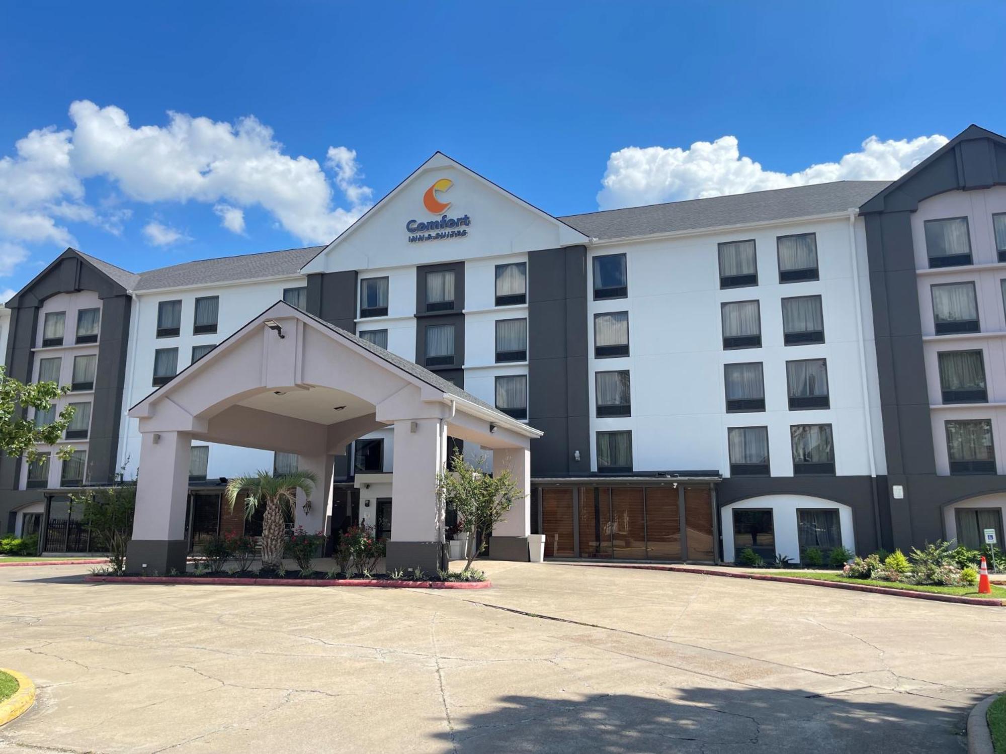 Comfort Inn & Suites Houston I-10 West Energy Corridor Екстер'єр фото